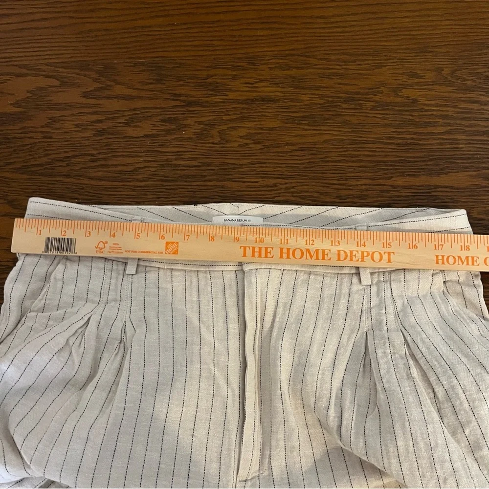 Banana Republic pre owned